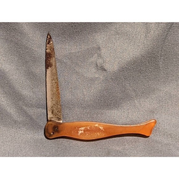 Vintage Celluloid Nail File - Picture 6 of 6